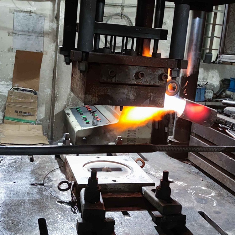 low-pressure-die-casting_251891.jpg