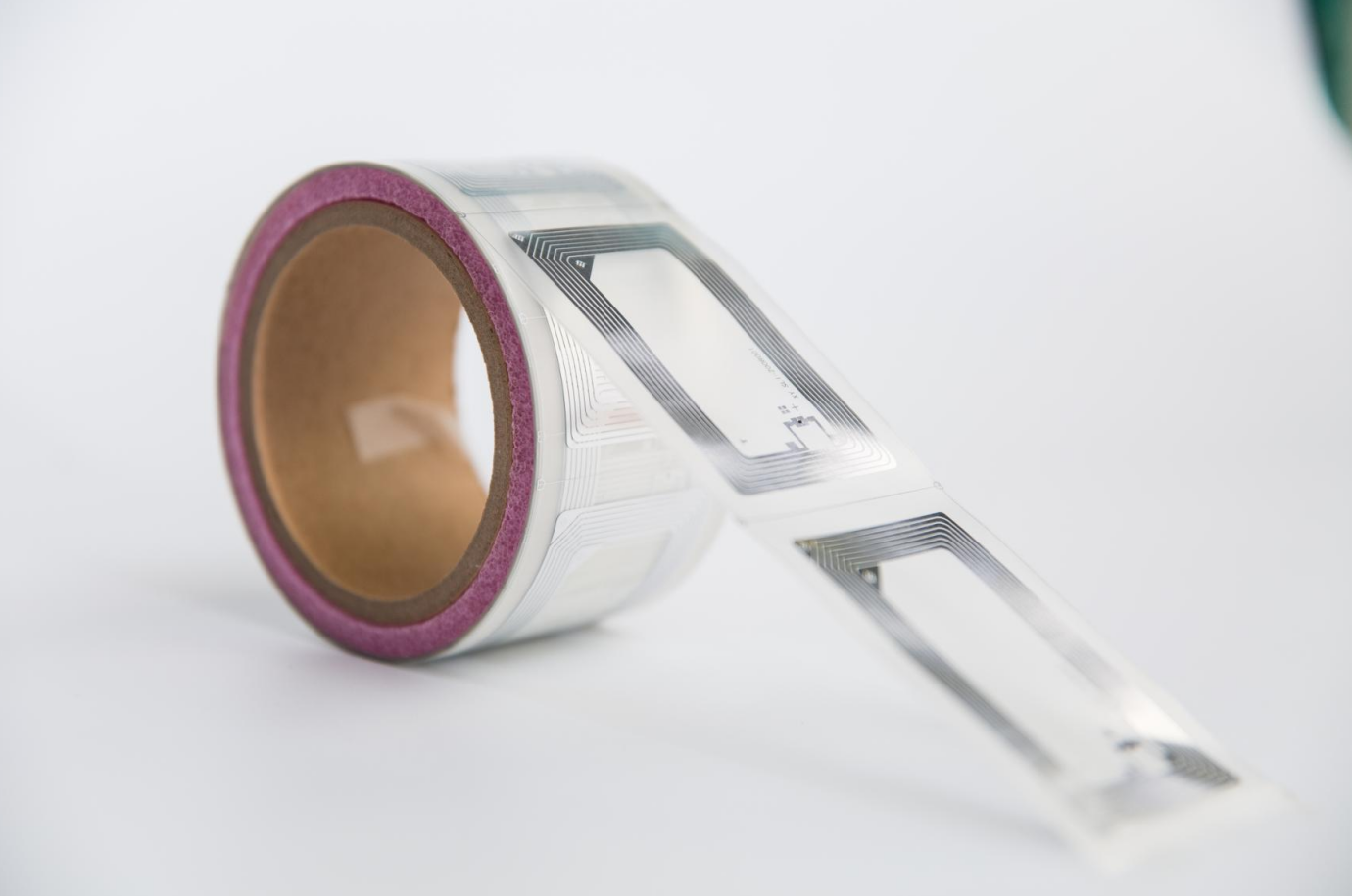 Top RFID Labels: Streamlining Asset Tracking with the Best Tags