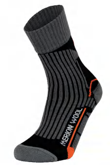 Choosing an ODM Trekking Socks Supplier for Premium Custom Hiking Gear